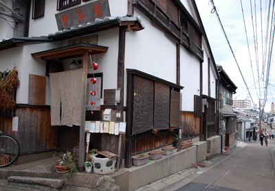 奈良町の坂道