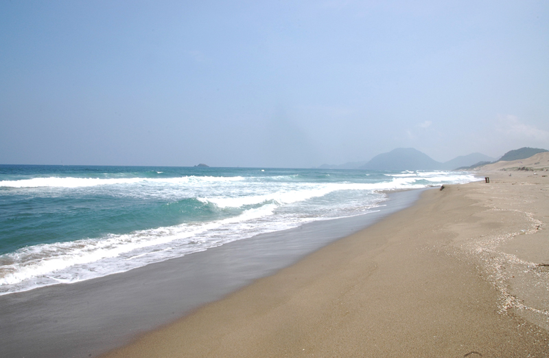 鳥取砂丘と日本海