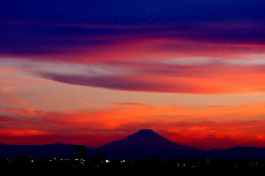 夕暮れの冨士